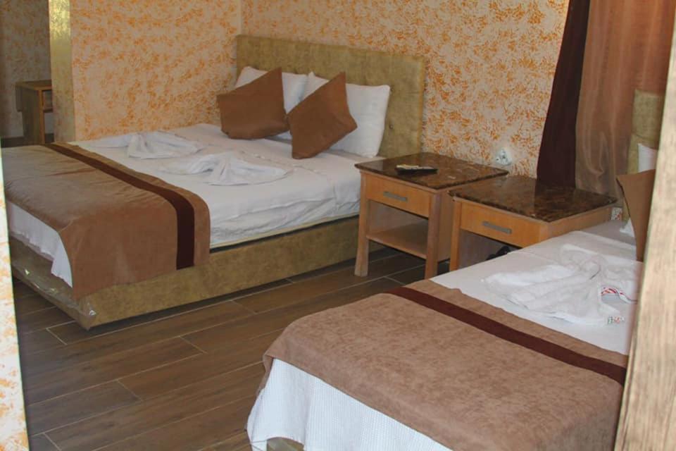 Ozgur Hotel Isiklar Antalya Ngoại thất bức ảnh