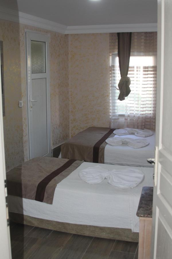 Ozgur Hotel Isiklar Antalya Ngoại thất bức ảnh
