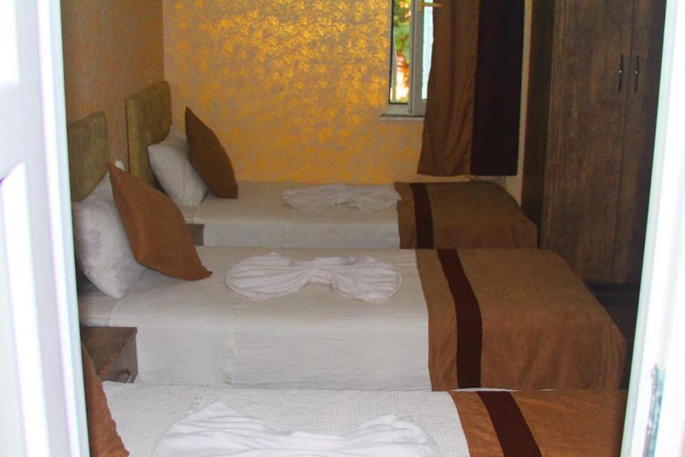 Ozgur Hotel Isiklar Antalya Ngoại thất bức ảnh
