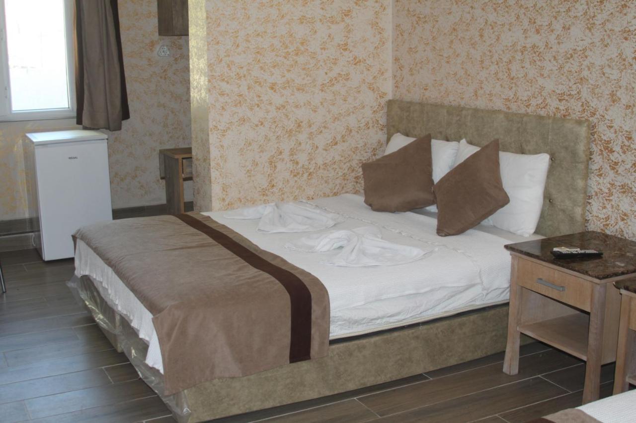 Ozgur Hotel Isiklar Antalya Ngoại thất bức ảnh