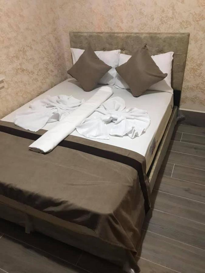 Ozgur Hotel Isiklar Antalya Ngoại thất bức ảnh