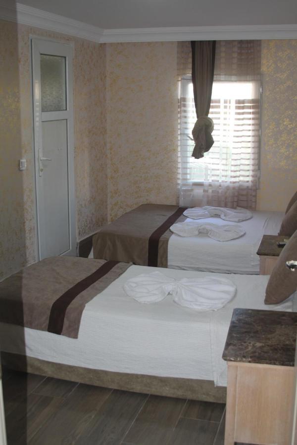 Ozgur Hotel Isiklar Antalya Ngoại thất bức ảnh