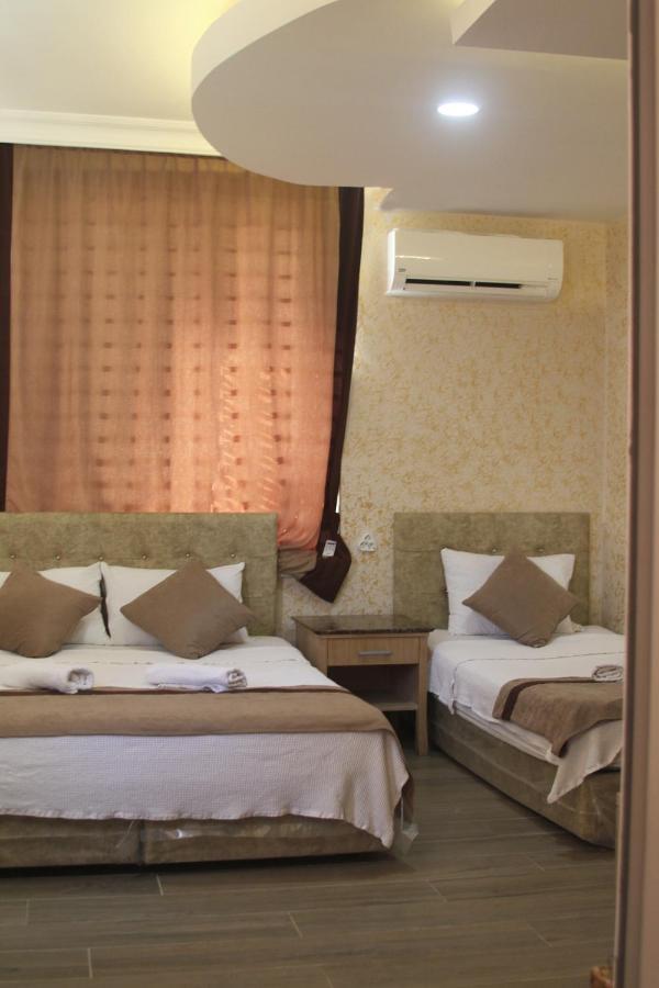 Ozgur Hotel Isiklar Antalya Ngoại thất bức ảnh