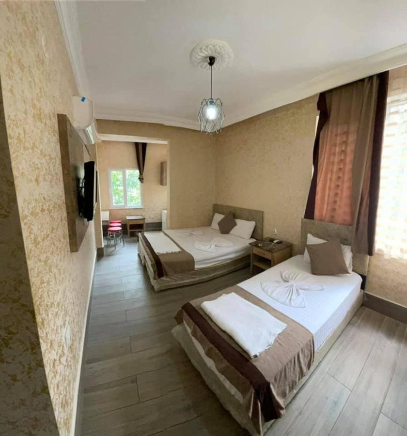 Ozgur Hotel Isiklar Antalya Ngoại thất bức ảnh