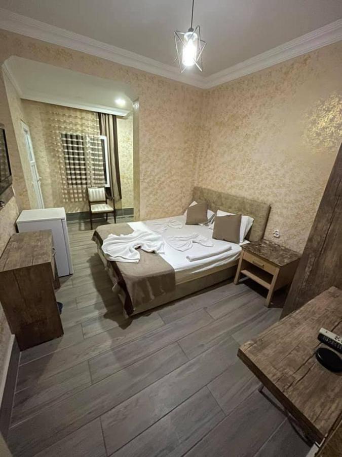 Ozgur Hotel Isiklar Antalya Ngoại thất bức ảnh